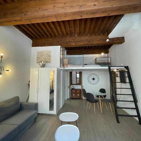 Appartement Cosy Au Coeur Du Vieux Lyon Buitenkant foto