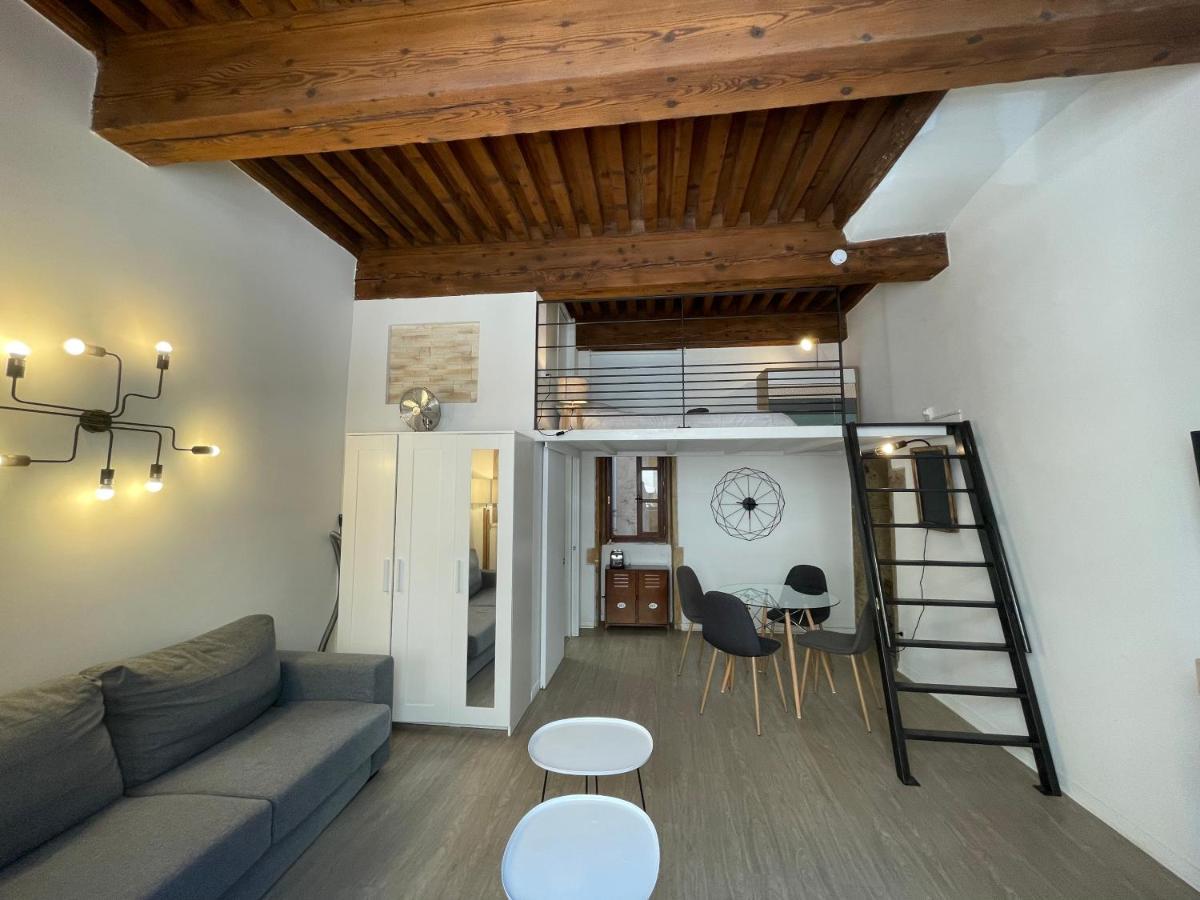 Appartement Cosy Au Coeur Du Vieux Lyon Buitenkant foto